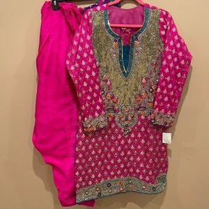 Pakistani Hot Pink Gold Sequin 3 pc Shalwar Kameez